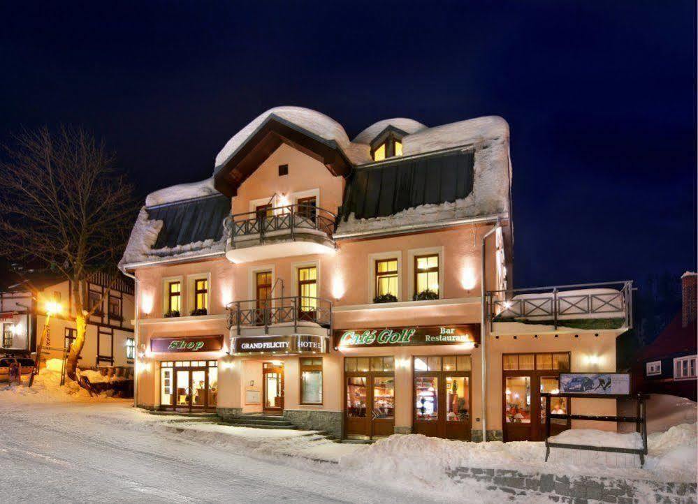 Wellness Hotel Grand Špindlerŭv Mlýn المظهر الخارجي الصورة